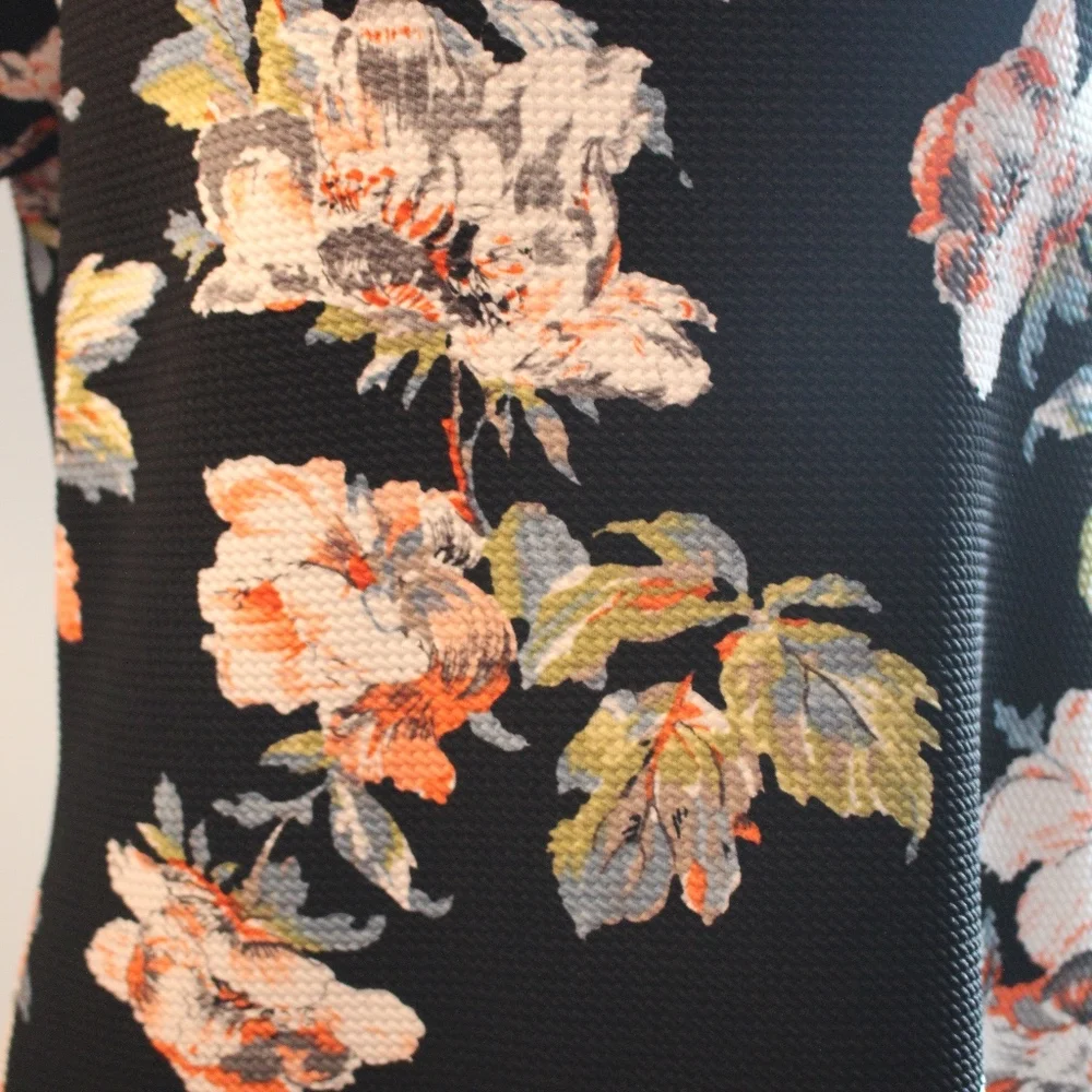 Papillon Blanc, flower dress large.....